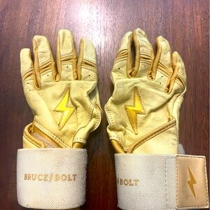 Bruce Bolt Long Cuff Gold Batting Gloves, YS